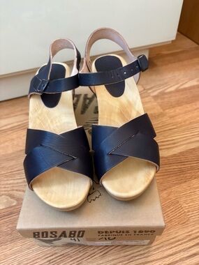 Bosabo Wedge Sandals & Original Box